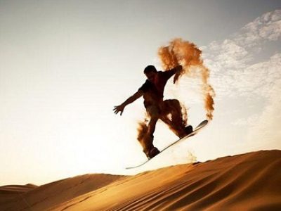 dubai sandboarding safari